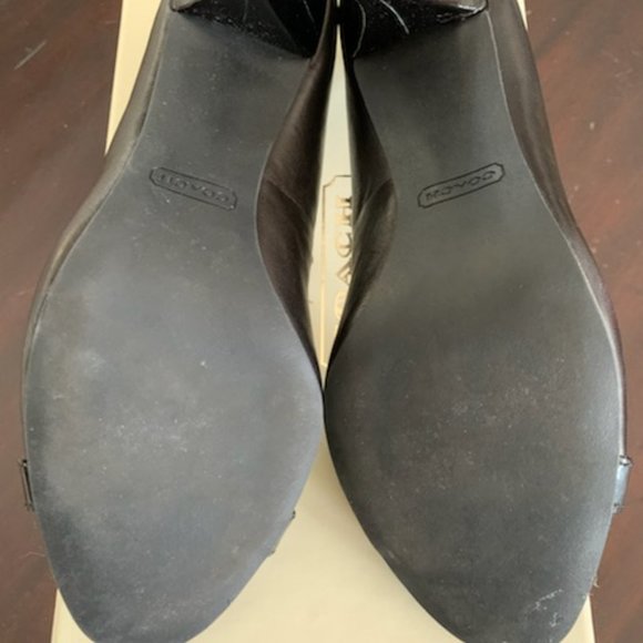 Coach Wanda Pump 7.5 - Picture 4 of 5